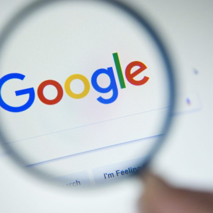 Schneller zum gewünschten Suchergebnis – Mit der neuen Google SERP Funktion „Über dieses Ergebnis“ | onehundred.digital